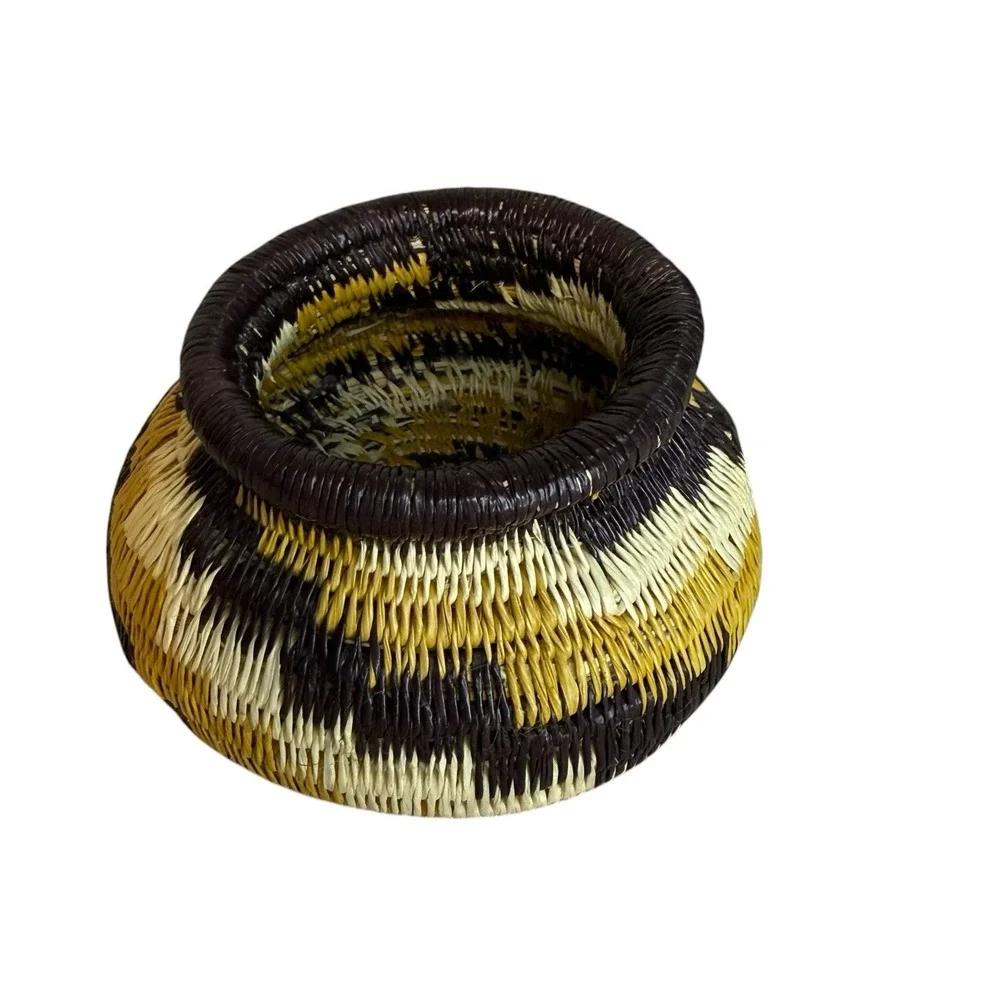 Indigenous Panama Village Handwoven Basket Small Size‎ Woven Basket
